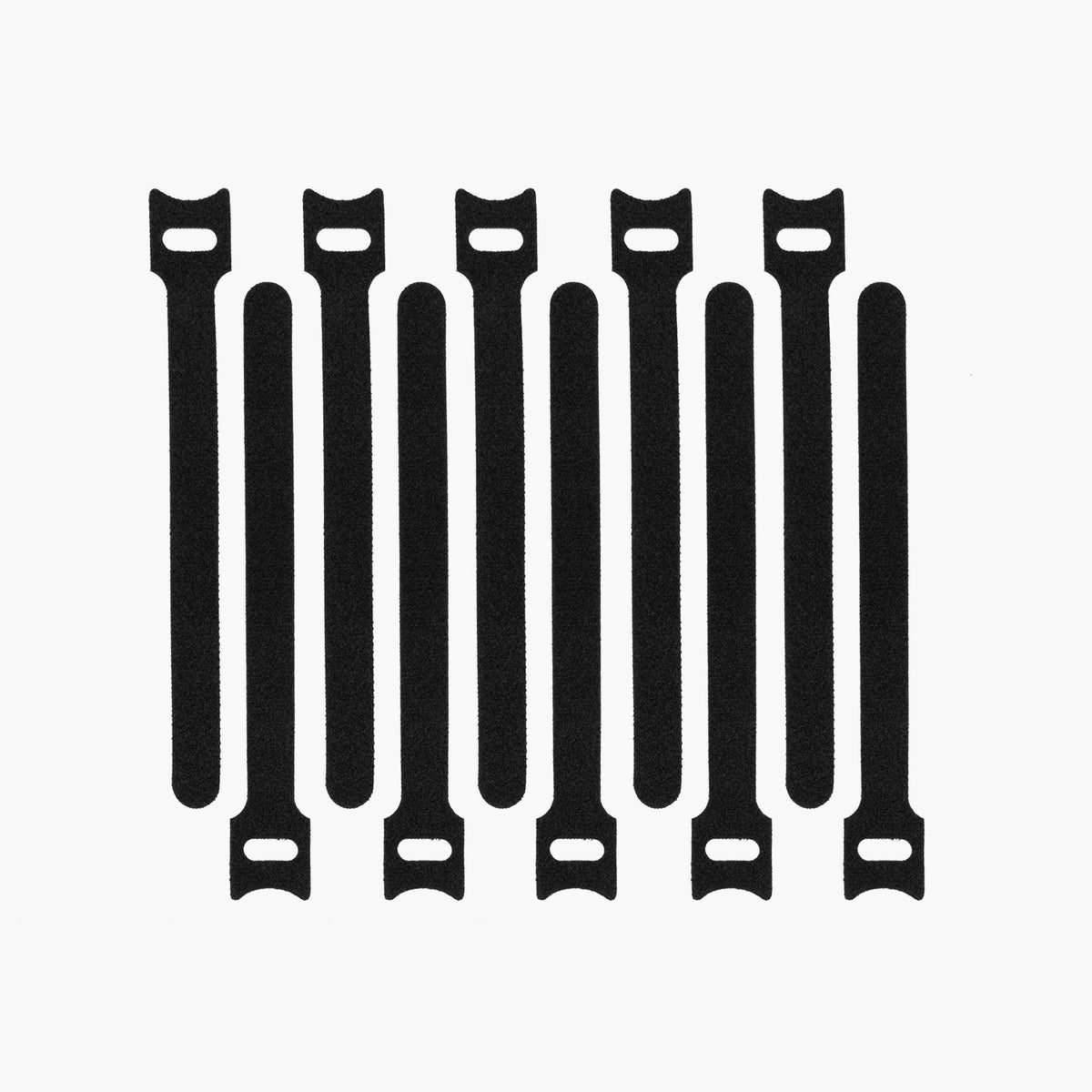 Organize cables with Arozzi Europe’s Cable Kit—eight black hook and loop ties for tidiness.