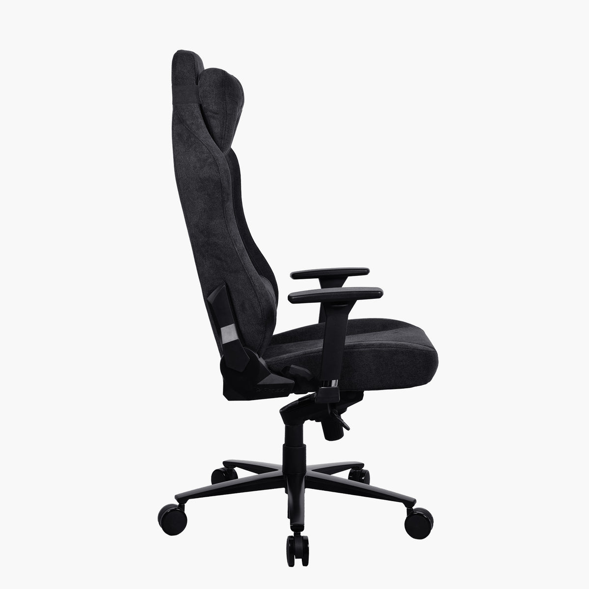 Arozzi Europe Vernazza Soft Fabric chair: ergonomic, soft, with adjustable armrests and height.