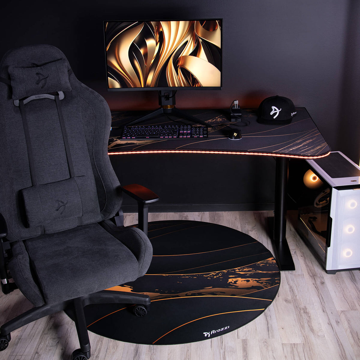 Arozzi Europe Zona Round Floor Pad: upgrade your gaming space with sleek black and gold style.