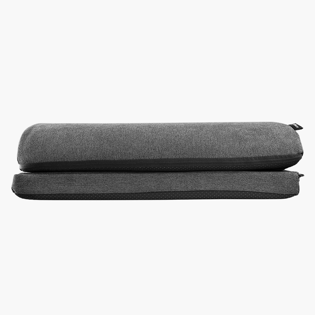 Arozzi Europe Footrest: two stacked gray cushions form an adjustable, soft, textured footrest.