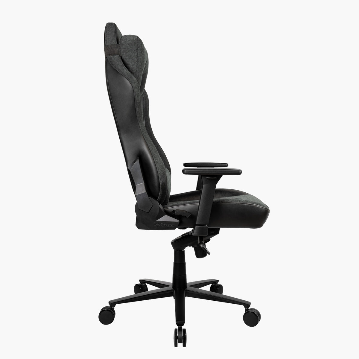 Arozzi Europe Vernazza Vento black ergonomic PU chair, side view on white background.