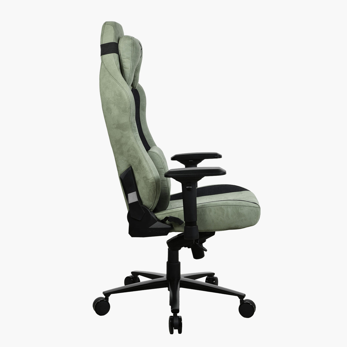 Arozzi Europe Vernazza XL Supersoft ergonomic chair with black accents, side view on white.